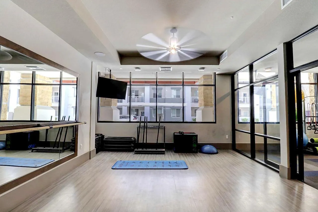 Walk Score 81-Shopping District-King Bed-Parking G3047 Scottsdale 0*,